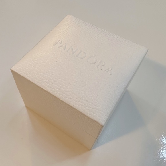 Pandora Girlfriend Charm - Picture 3 of 3